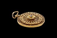 Medalha Redonda Filigrana Zircónia Branca